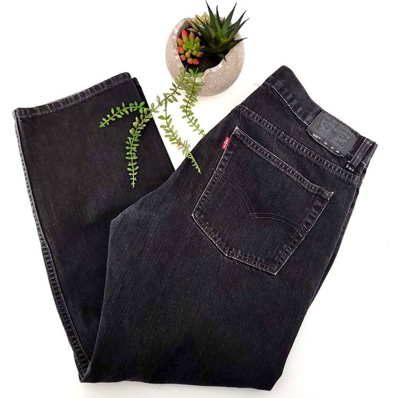 Levi's Other - Levi's 505 Unisex Regular Fit Black Jeans Size 16H 34 x 28